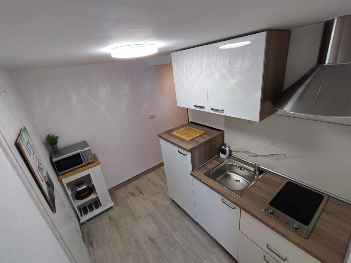 Apartments Tanja Живогошче Экстерьер фото